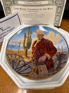 JOHN WAYNE - The Franklin Mint - Collectors Plate - 24k Gold - Robert Tanenbaum